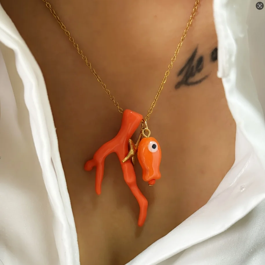 Charm Ocean Coral Glass Fish Pendant Necklace – Women’s Rope Necklace for Vacation & Party Accessories 