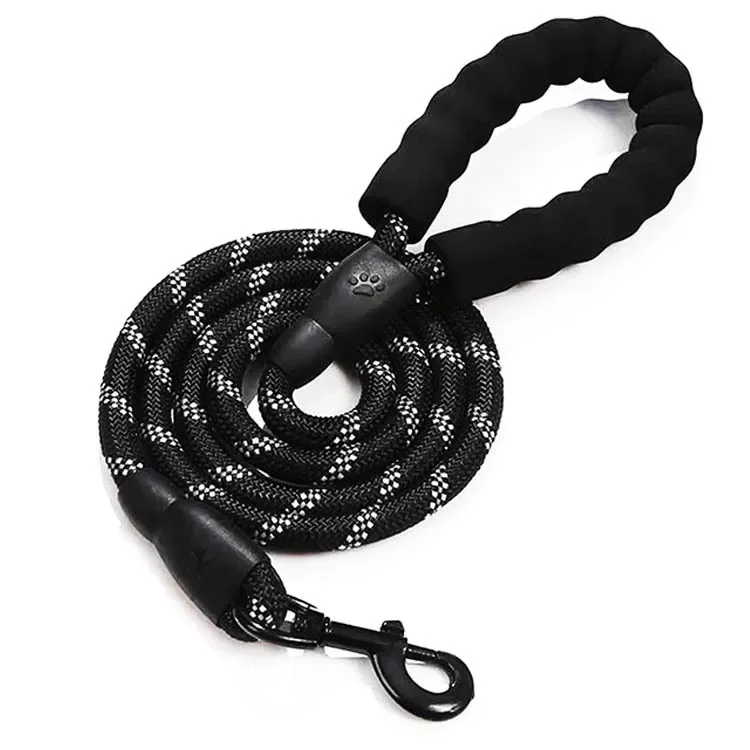 Strong Reflective Dog Leash – Durable Pet Leash for Small, Medium & Large Dogs 