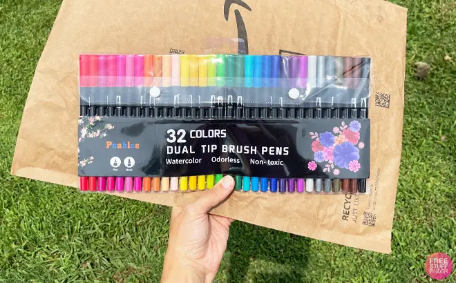 🎨 Dual-Tip Brush Markers 32-Pack – ONLY $6.99 (Reg. $8!) ✨