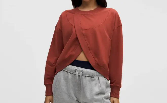 Lululemon Pullover