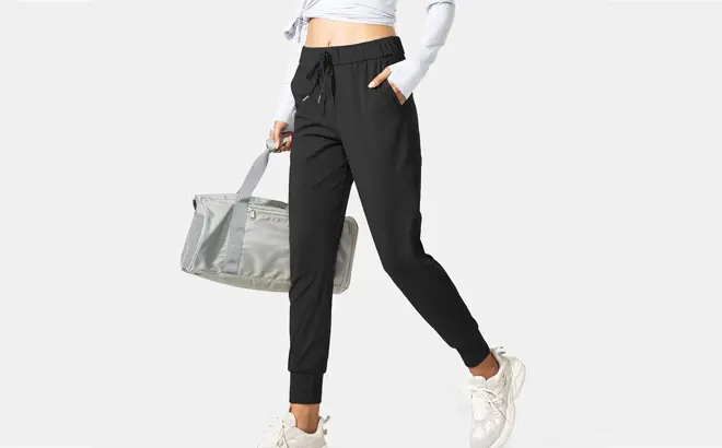 Women’s Jogger Pants