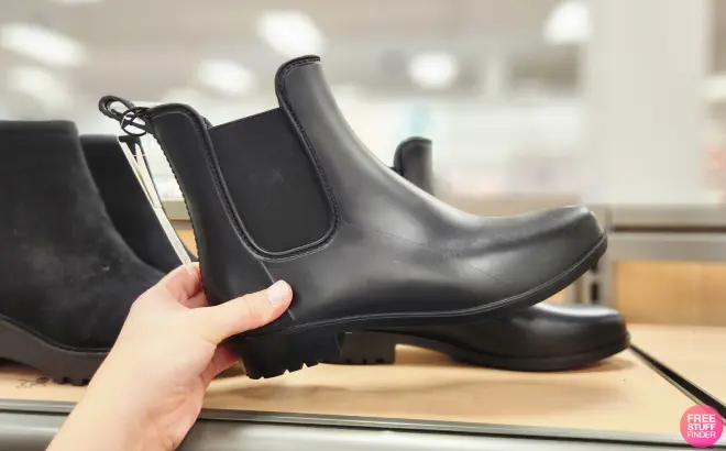 Women’s Chelsea Ankle Boots