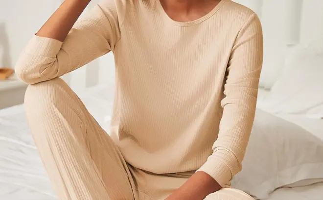 Women’s 2-Piece Pajama Set