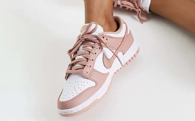 Nike Dunk Low Women’s Shoes