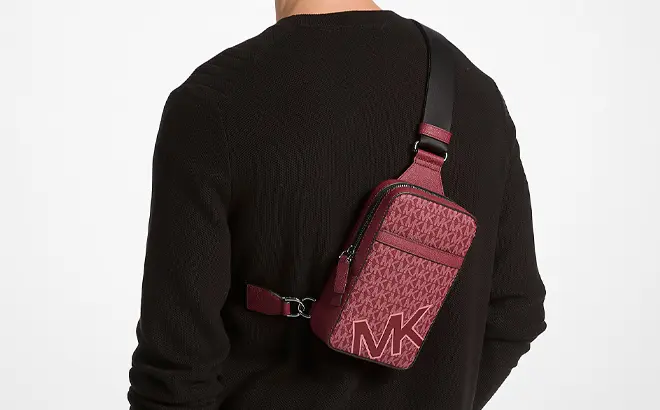 Michael Kors Signature Sling Pack 
