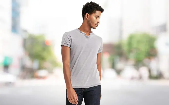 Lucky Brand Men’s Tees 