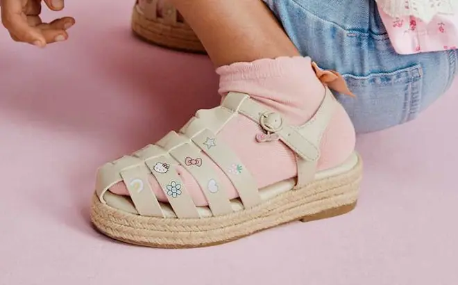The Children’s Place Hello Kitty Sandals 