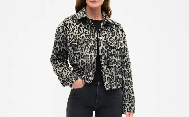 GAP Factory Women’s Leopard Print Jacket 